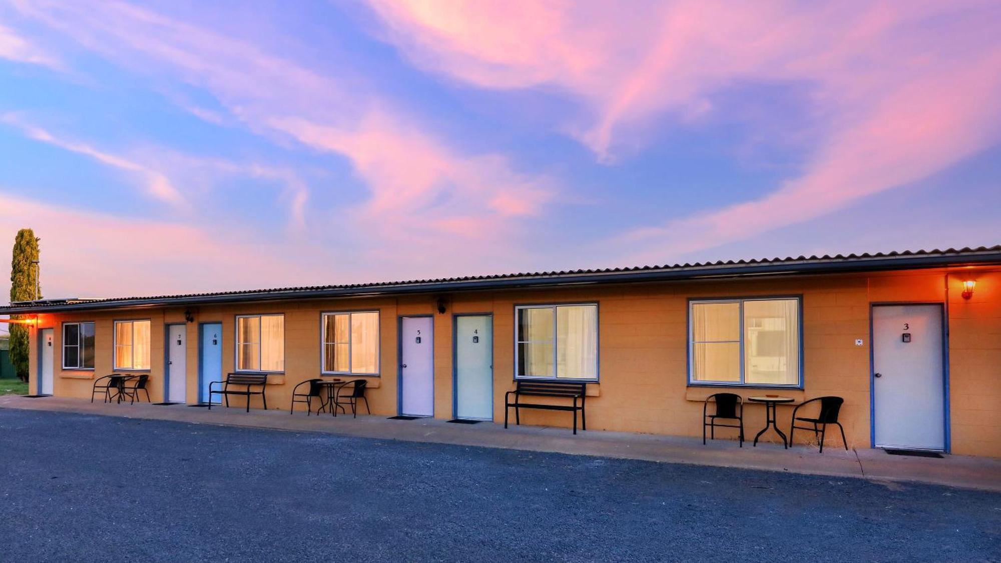 Artesian Motor Inn Under New Management Rams Motel Coonamble Esterno foto